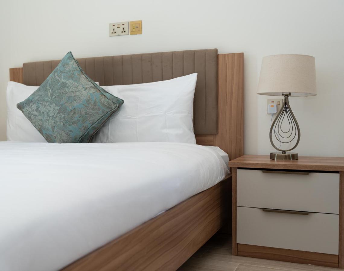 Al Saadi Apartments Hotel